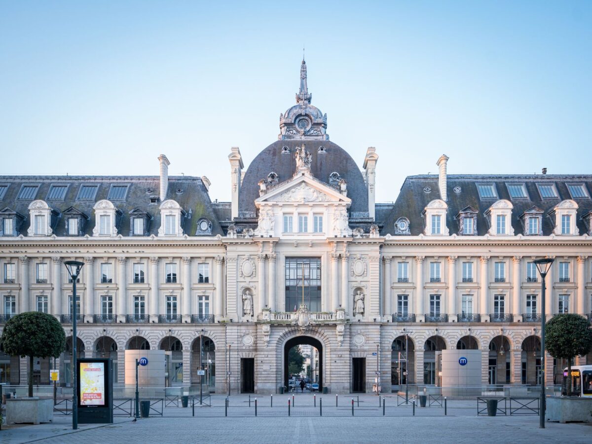 plateforme bâtiment orléans adresse fleury aubrais